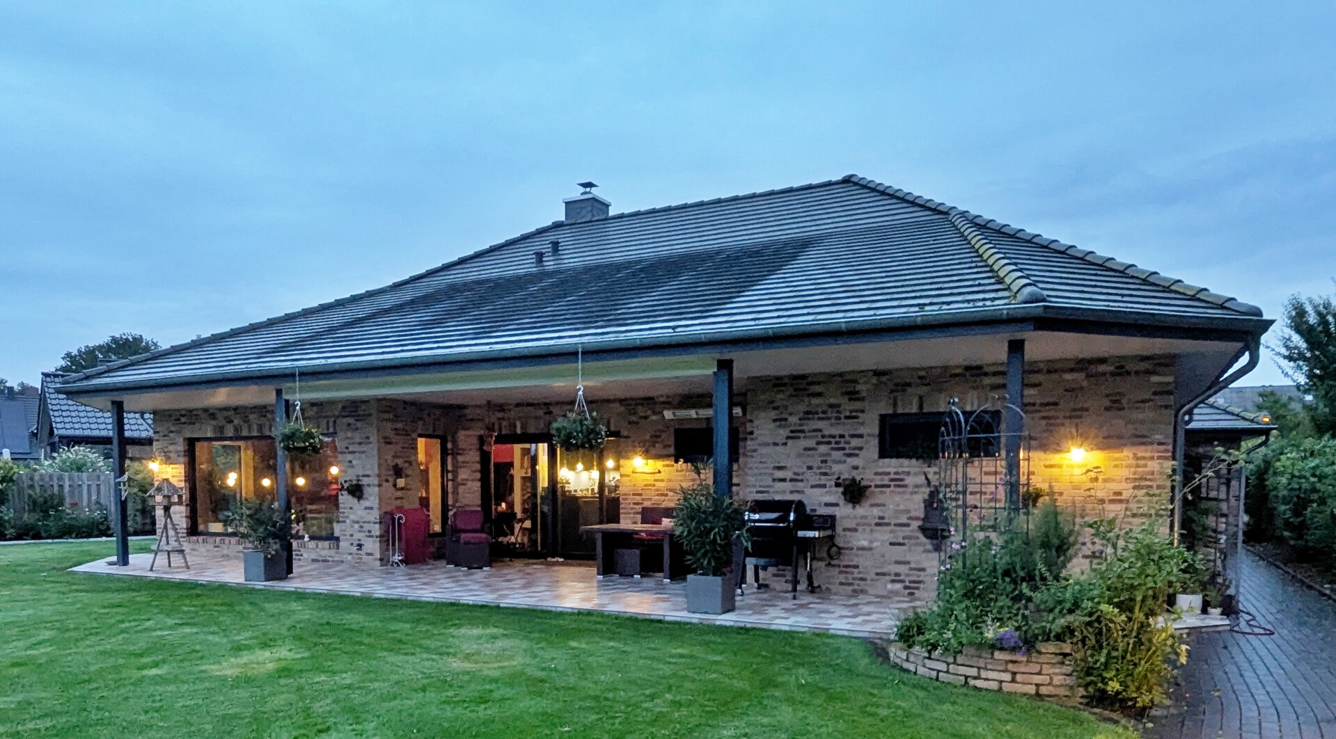 Neuer Preis! Ihr autarkes Zuhause am Schaalsee: Modernste Technik trifft auf stilvollen Luxus!, 23883 Dargow, Bungalow